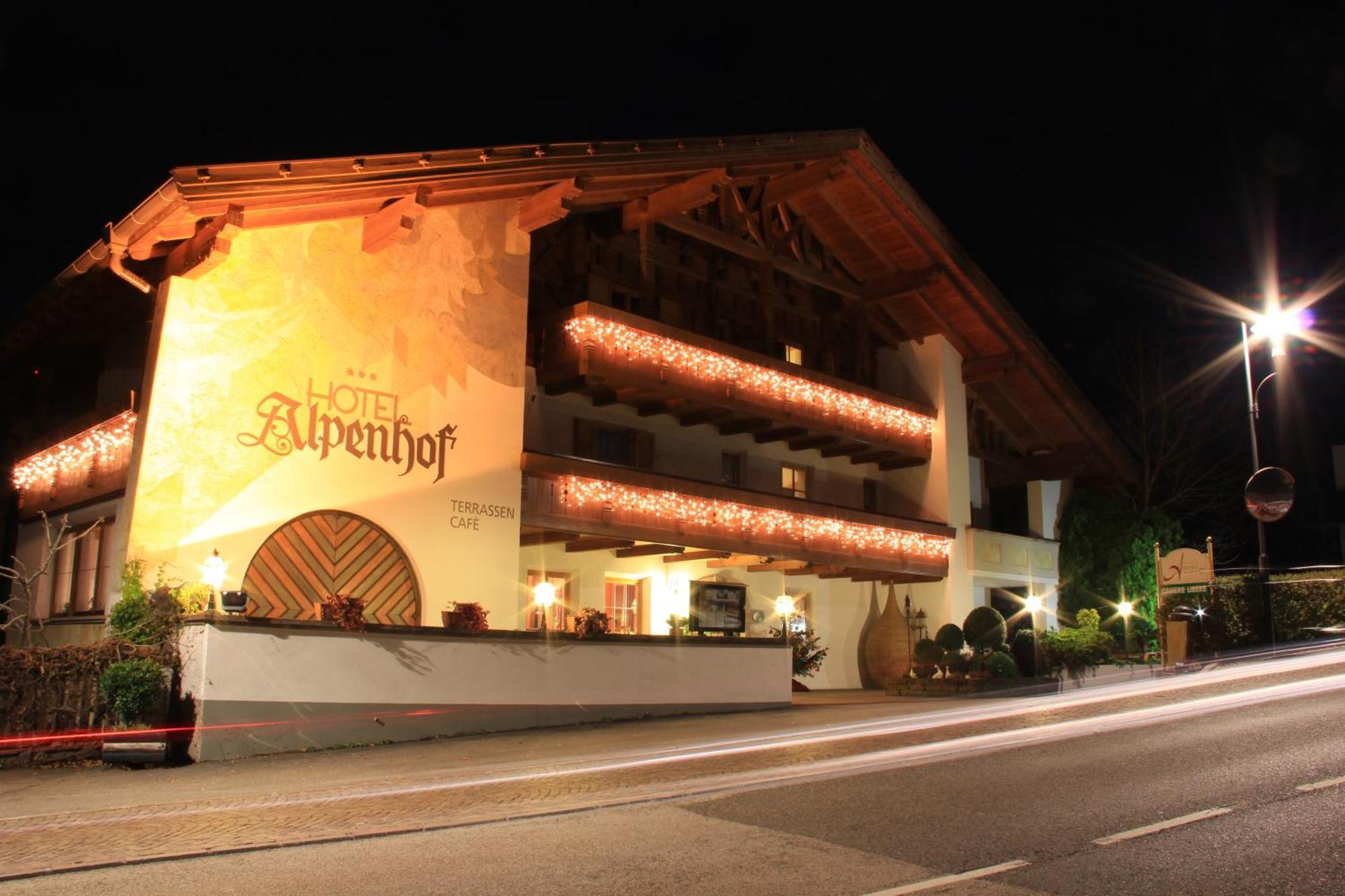 阿尔本霍夫酒店 蒂鲁罗 外观 照片